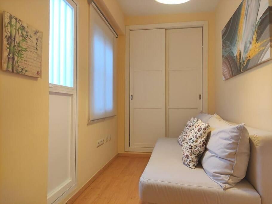 Pasaje De Azahares Appartement *